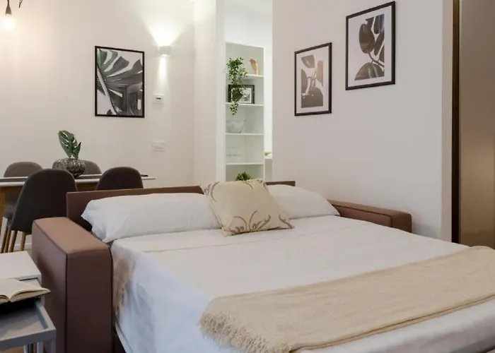 Appartement Modern Between & Milan Lomazzo