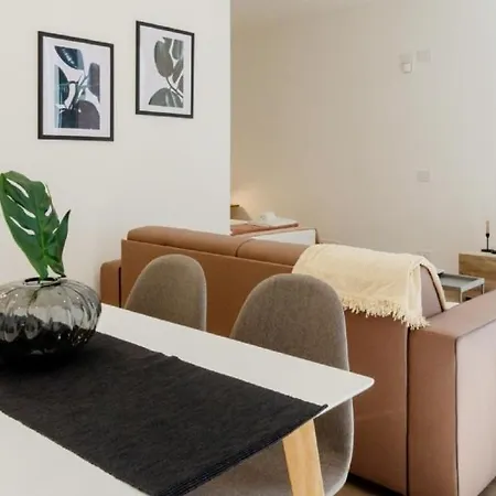 Apartamento Modern Between & Milan