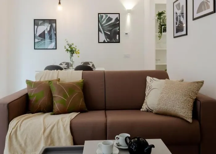 Modern Between & Milan Apartment