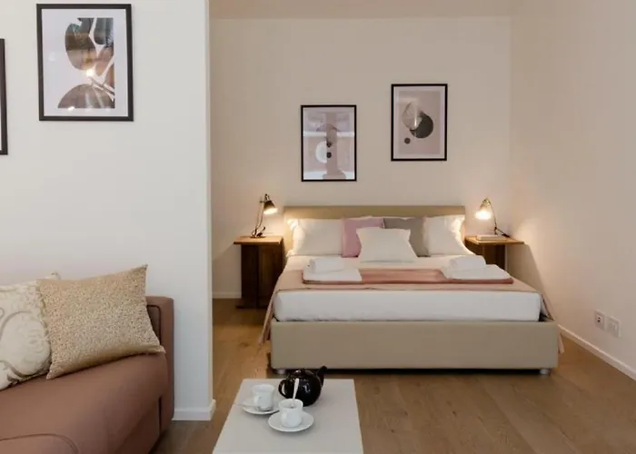 Modern Between & Milan Apartment